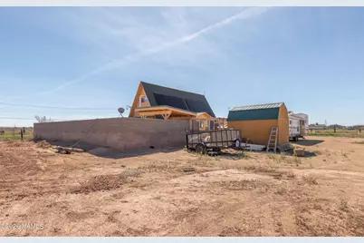 552 W Mountain View Street, Winslow, AZ 86047 - Photo 31