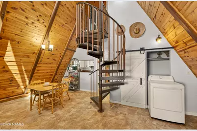 552 W Mountain View Street, Winslow, AZ 86047 - Photo 5