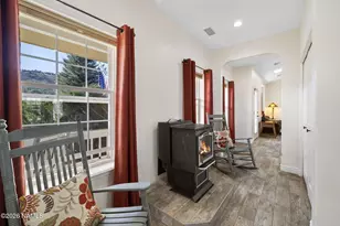 4775 Camino de Los Vientos, Flagstaff, AZ 86004 - Photo 19
