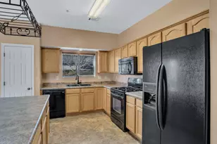 4033 N Pipit Pl, Flagstaff, AZ 86004 - Photo 9