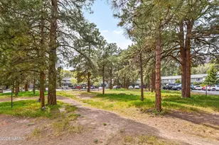 6401 N Saint Nicholas Circle, Flagstaff, AZ 86004 - Photo 7