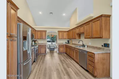 4910 Camino De Los Vientos, Flagstaff, AZ 86004 - Photo 17