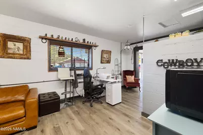 100 N Winslow Avenue, Winslow, AZ 86047 - Photo 9