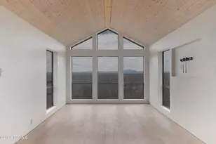 8200 W Rolling Ridge Rd, Ash Fork, AZ 86320 - Photo 5