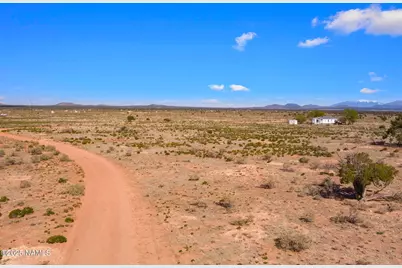 1178 E Cochise Way, Williams, AZ 86046 - Photo 3