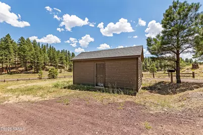 3348 Happy Trails Drive, Flagstaff, AZ 86001 - Photo 47
