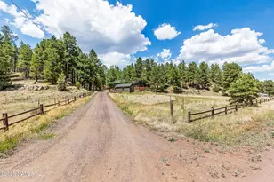 3348 Happy Trails Dr, Flagstaff, AZ 86001 - Photo 45