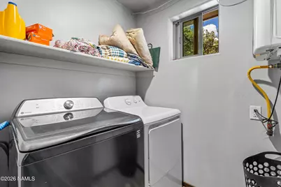 3348 Happy Trails Drive, Flagstaff, AZ 86001 - Photo 37