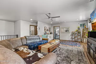 3348 Happy Trails Drive, Flagstaff, AZ 86001 - Photo 29