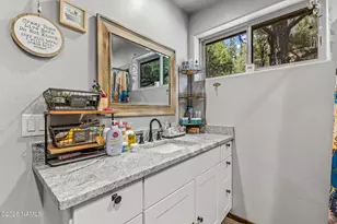 3348 Happy Trails Dr, Flagstaff, AZ 86001 - Photo 35