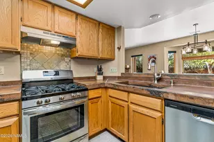 3389 S Carol Dr, Flagstaff, AZ 86005 - Photo 9