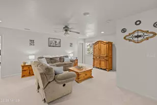 2201 N Bristlecone Dr, Flagstaff, AZ 86004 - Photo 19