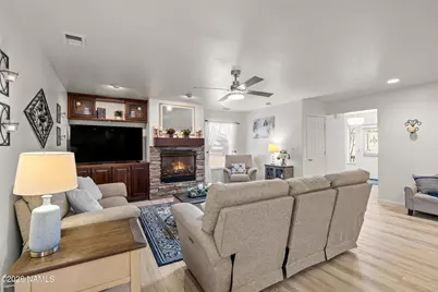 2201 N Bristlecone Drive, Flagstaff, AZ 86004 - Photo 5