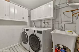 910 N Turquoise Dr, Flagstaff, AZ 86001 - Photo 39