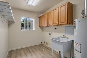 110 Court Ln, Holbrook, AZ 86025 - Photo 15