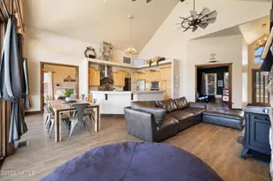 7750 W Suzette Ln, Flagstaff, AZ 86001 - Photo 15