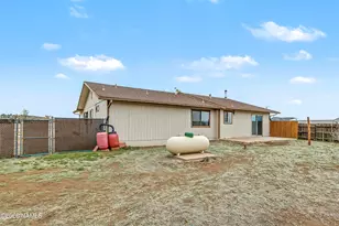 10145 N Aurora Dr, Flagstaff, AZ 86004 - Photo 23
