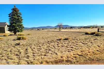 7335 Golden Eagle Drive, Flagstaff, AZ 86004 - Photo 19