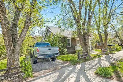 715 W Summit Avenue, Flagstaff, AZ 86001 - Photo 3