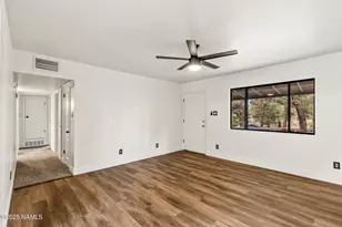 213 E Woodland Dr, Flagstaff, AZ 86001 - Photo 3