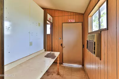 3005 W Third Street, Winslow, AZ 86047 - Photo 15