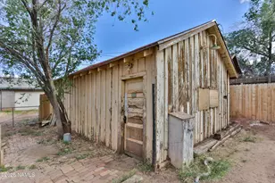 518 N Warren Ave, Winslow, AZ 86047 - Photo 27