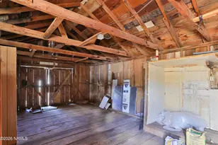518 N Warren Ave, Winslow, AZ 86047 - Photo 29