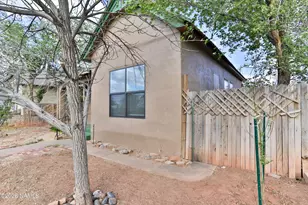 518 N Warren Ave, Winslow, AZ 86047 - Photo 35