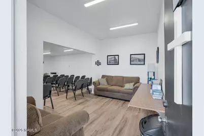 2100 E Route 66, Flagstaff, AZ 86004 - Photo 43