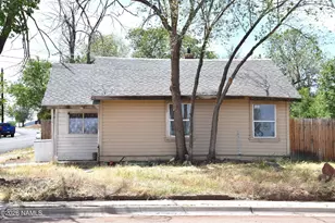 389 W Park Ave, Ash Fork, AZ 86320 - Photo 21