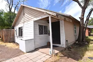 389 W Park Ave, Ash Fork, AZ 86320 - Photo 23