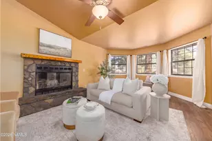 3805 E Foxtail Dr, Flagstaff, AZ 86004 - Photo 11