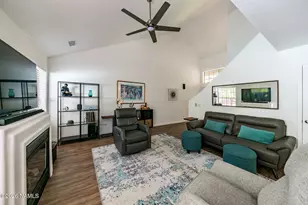 2465 S Stormy Ln, Flagstaff, AZ 86001 - Photo 9