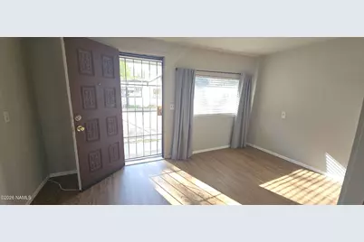 412 S San Francisco Street, Flagstaff, AZ 86001 - Photo 3
