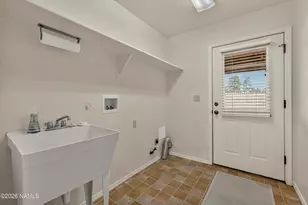 8985 N Silver Saddle Dr, Flagstaff, AZ 86004 - Photo 23