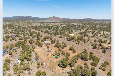 6230 Columbine Boulevard, Flagstaff, AZ 86004 - Photo 7