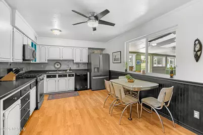 497 W Philomena Drive, Flagstaff, AZ 86001 - Photo 29