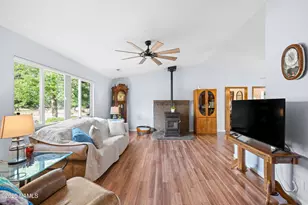 5740 E Burris Ln, Flagstaff, AZ 86004 - Photo 3