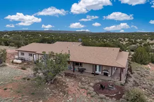8752 S Lariat Rd, Williams, AZ 86046 - Photo 25