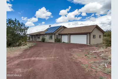 8752 S Lariat Road, Williams, AZ 86046 - Photo 1