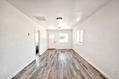 108 E Oak Street, Winslow, AZ 86047 - Photo 19