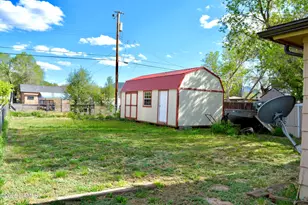 218 E Edison Ave, Williams, AZ 86046 - Photo 7