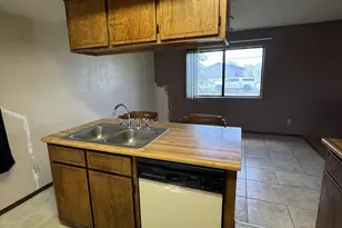 218 E Edison Ave, Williams, AZ 86046 - Photo 15