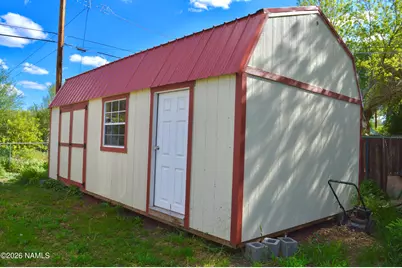 218 E Edison Avenue, Williams, AZ 86046 - Photo 5