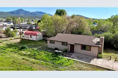 218 E Edison Avenue, Williams, AZ 86046 - Photo 11