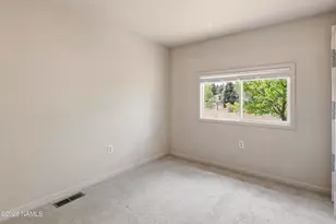 8105 E Mercury Dr, Flagstaff, AZ 86004 - Photo 19