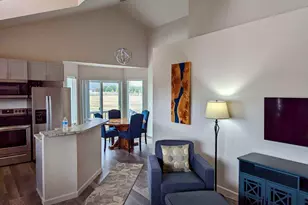8105 E Mercury Dr, Flagstaff, AZ 86004 - Photo 37