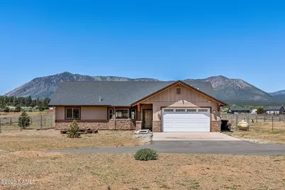 8200 Stardust Trail, Flagstaff, AZ 86004 - Photo 1
