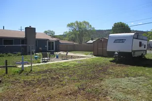 605 N Newton St, Williams, AZ 86046 - Photo 11