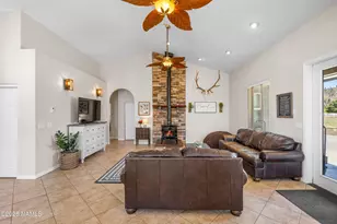 4825 Camino de Los Vientos, Flagstaff, AZ 86004 - Photo 13